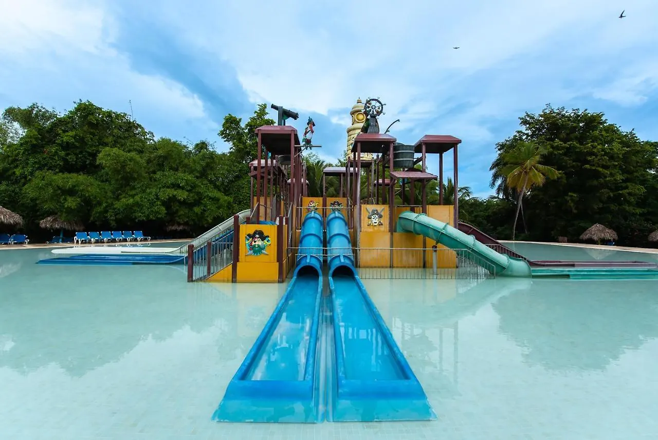 Grand Sirenis Punta Cana Resort & Aquagames Уверо-Альто