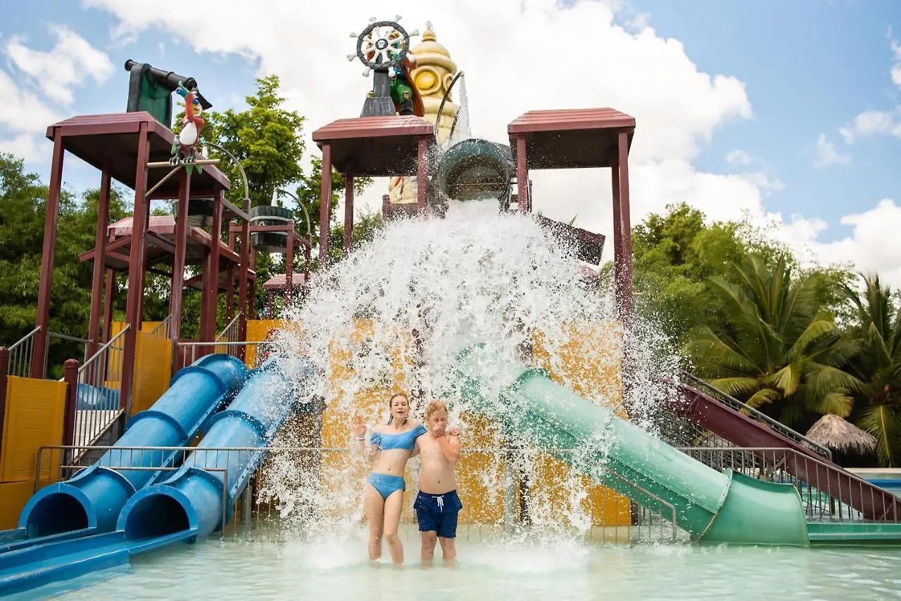 Grand Sirenis Punta Cana Resort & Aquagames Уверо-Альто
