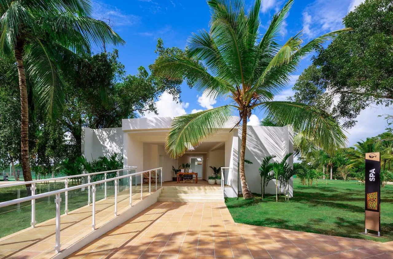 Grand Sirenis Punta Cana Resort & Aquagames Уверо-Альто